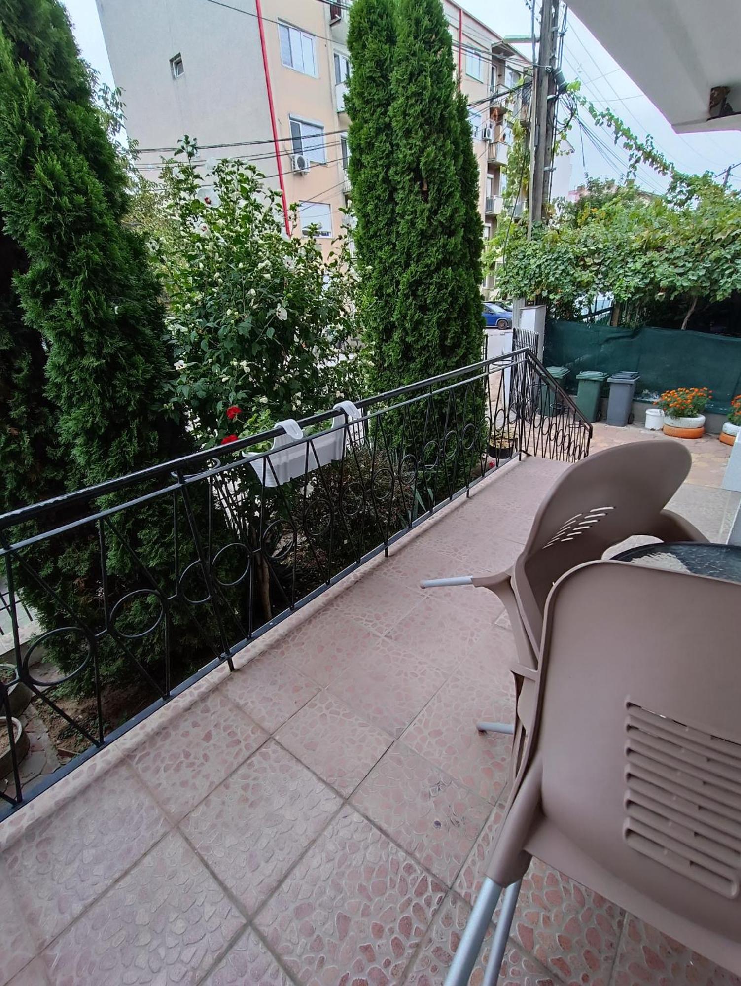 פרילפ City Center Corner מראה חיצוני תמונה